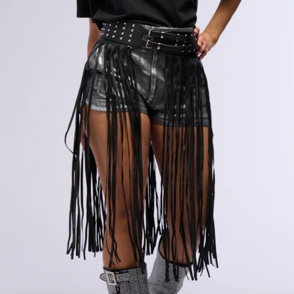 Fringed Leather Hip Belt — Black - Picture 8 of 10